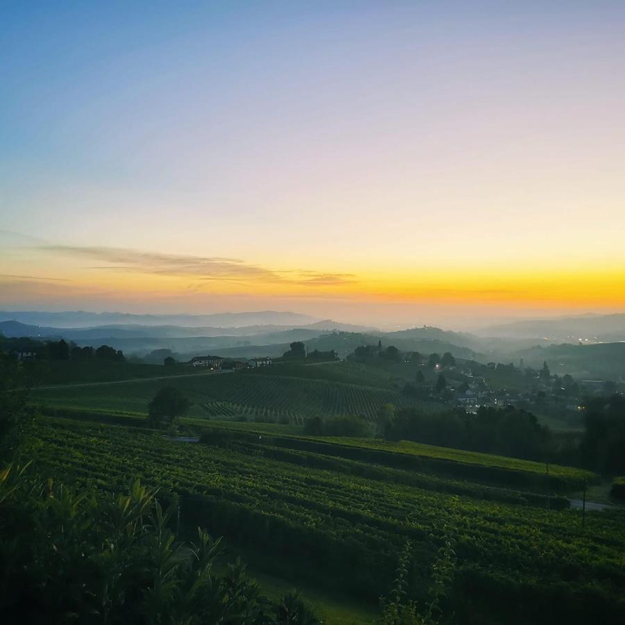 Apartmán Sul Bric Dei Capalot La Morra Exteriér fotografie
